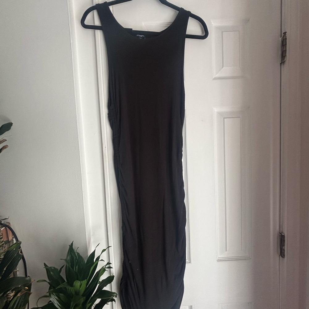 Causal side rouched black midi jersey dress